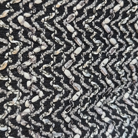 Dana Buchman-Blk/gray/white tweed short jkt. Sz 10. - Picture 8 of 9